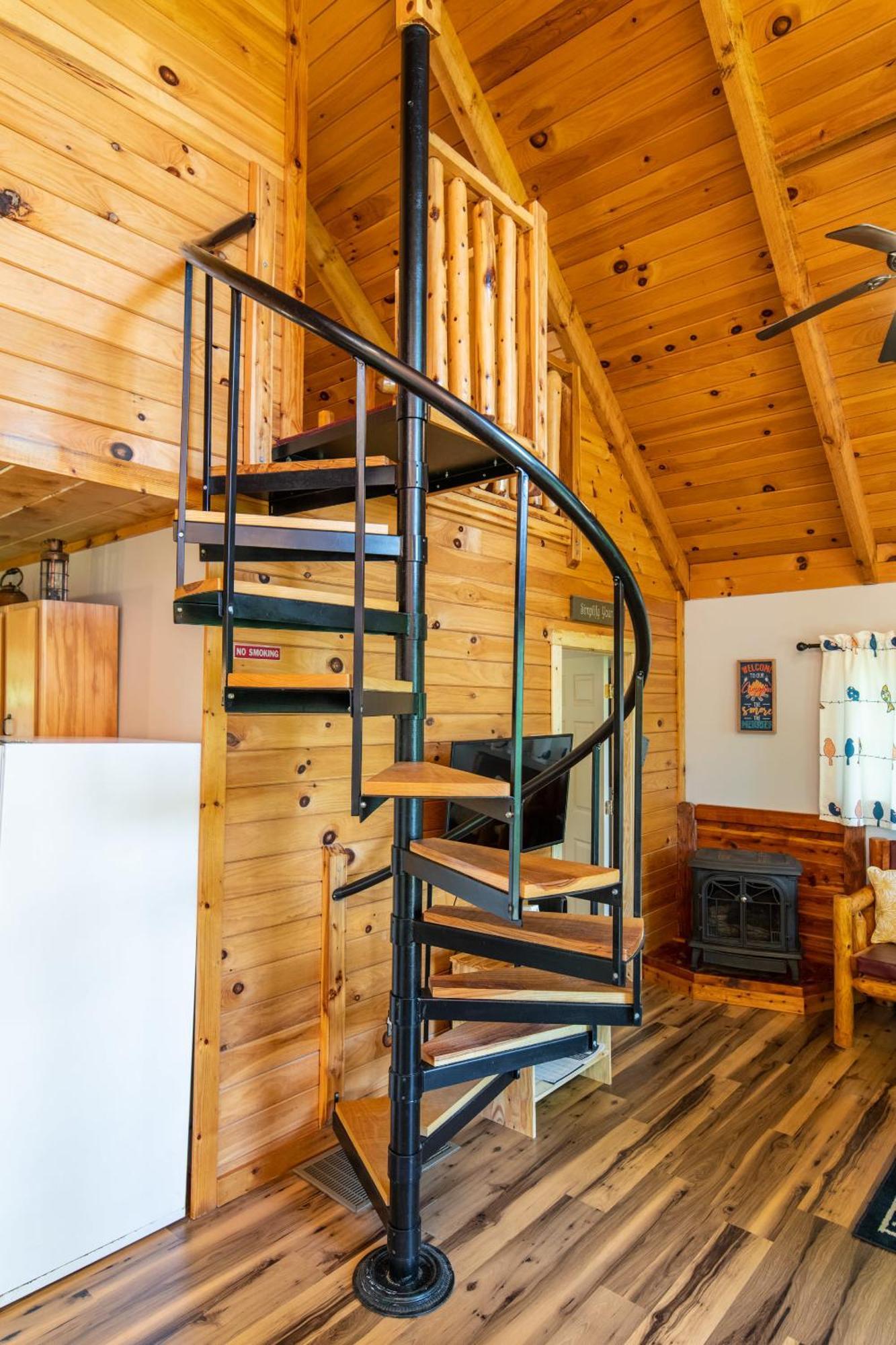 Gorgeous View Cabin Rogers Екстер'єр фото