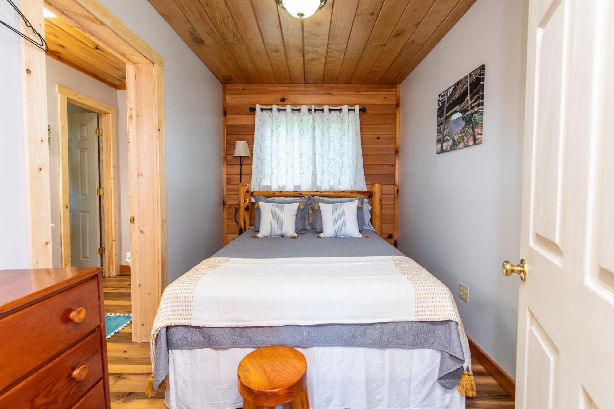 Gorgeous View Cabin Rogers Екстер'єр фото