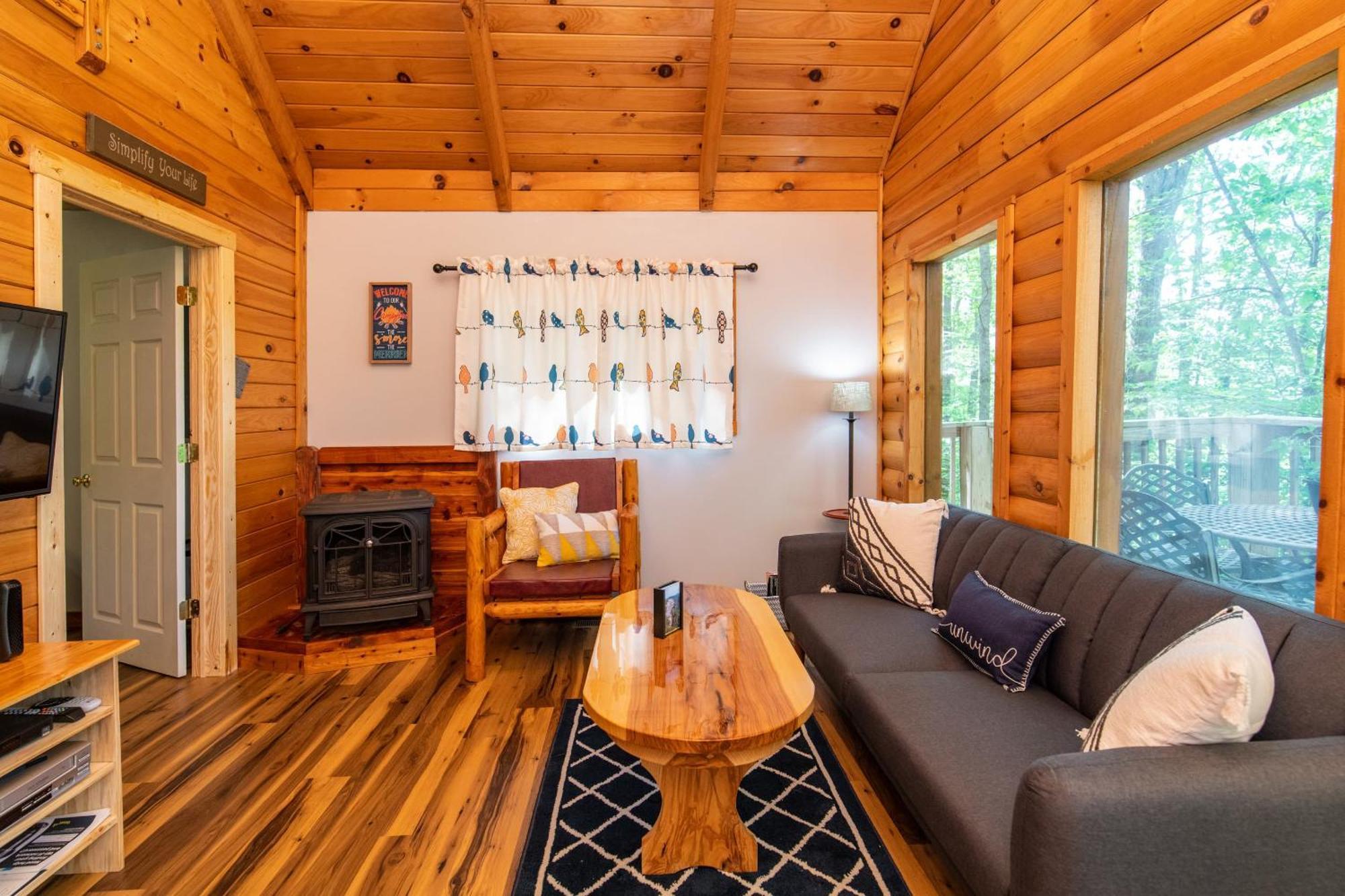 Gorgeous View Cabin Rogers Екстер'єр фото